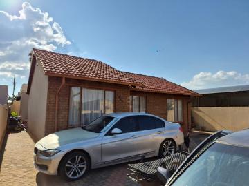 3 Bedroom House For Sale in Doornkop