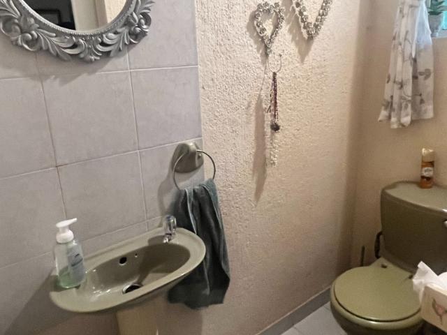 3 Bedroom House For Sale in Doringkruin