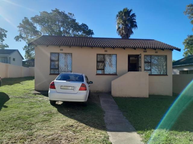 3 Bedroom House For Sale in Dawn
