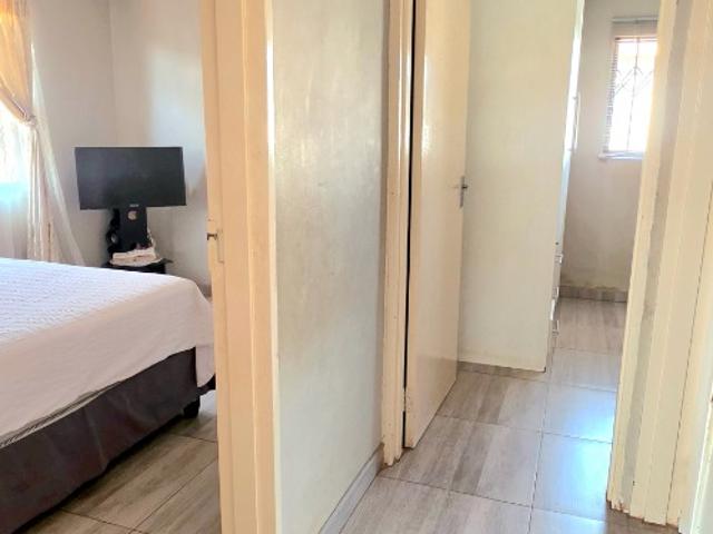 3 Bedroom House For Sale in Dawn Park