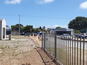 3 Bedroom House For Sale in Da Nova