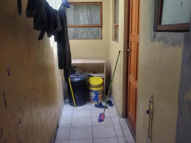 3 Bedroom House For Sale in Delft
