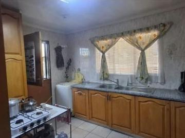 3 Bedroom House For Sale in Delmore Park