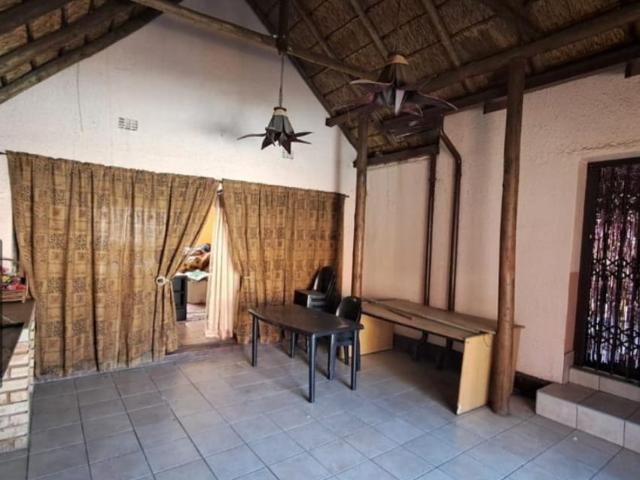 3 Bedroom House For Sale in Delville