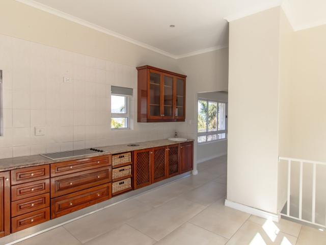 3 Bedroom House For Sale in Dennegeur
