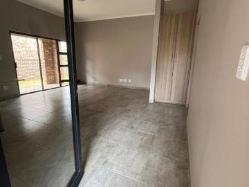 3 Bedroom House For Sale in Die Heuwel