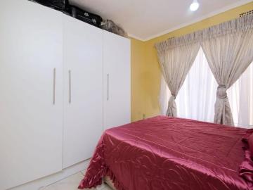 3 Bedroom House For Sale in Diepkloof