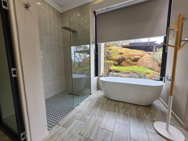 3 Bedroom House For Sale in Dullstroom