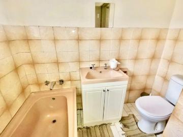 3 Bedroom House For Sale in Ennerdale South