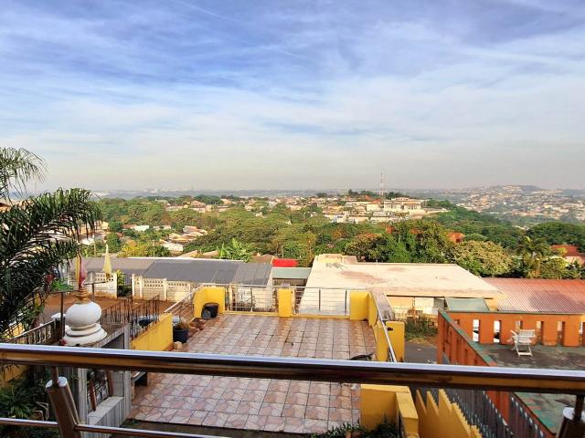 3 Bedroom House For Sale in Eastbury