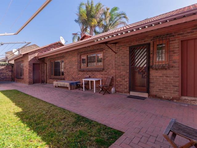 3 Bedroom House For Sale in Eden Glen