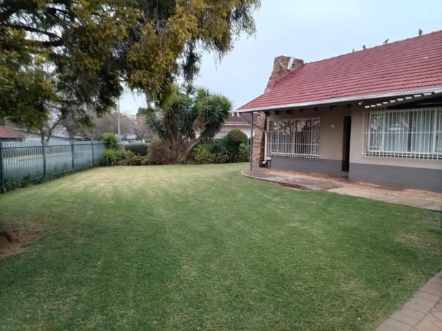 3 Bedroom House For Sale in Edenvale Central