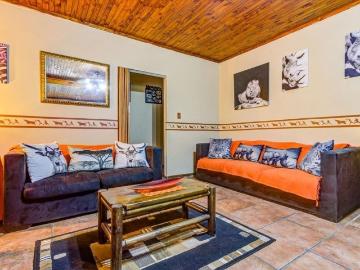 3 Bedroom House For Sale in Edleen