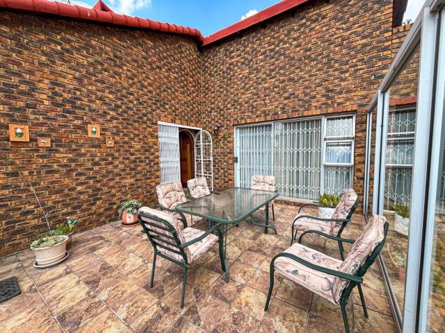 3 Bedroom House For Sale in Elandspark
