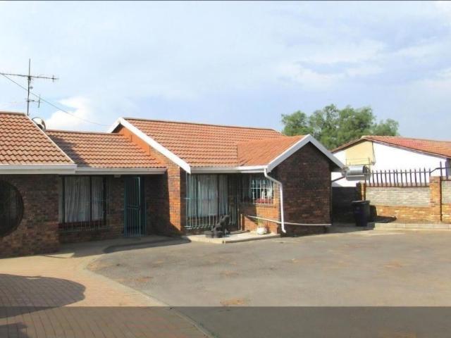 3 Bedroom House For Sale in Elandspark