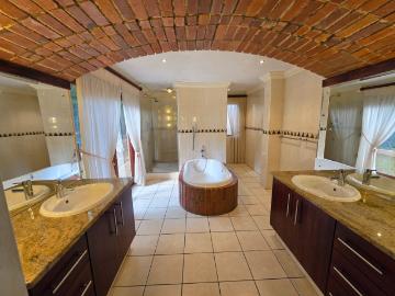 3 Bedroom House For Sale in Eldo Glen