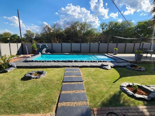 3 Bedroom House For Sale in Eldorado Estate
