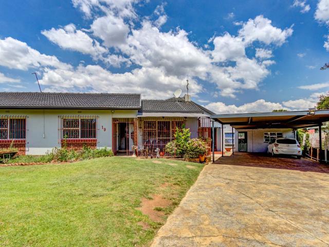 3 Bedroom House For Sale in Elspark