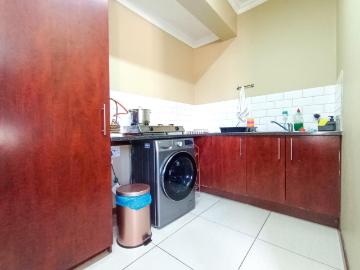 3 Bedroom House For Sale in Equestria