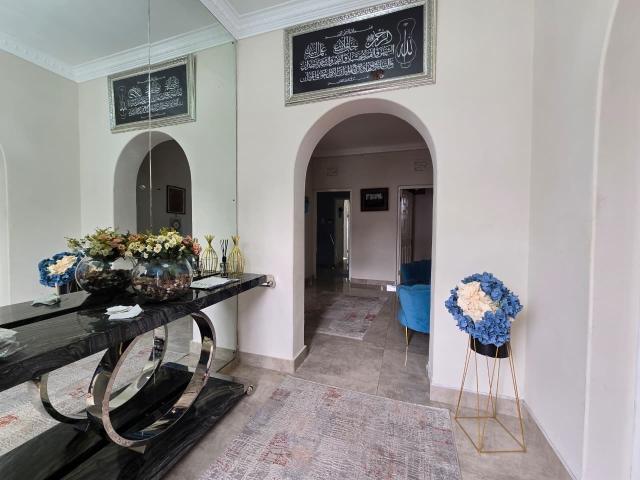 3 Bedroom House For Sale in Essenwood