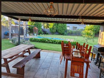 3 Bedroom House For Sale in Fochville