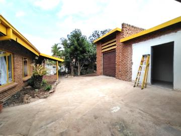 3 Bedroom House For Sale in Fauna Park
