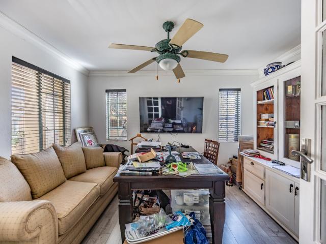3 Bedroom House For Sale in Faerie Glen