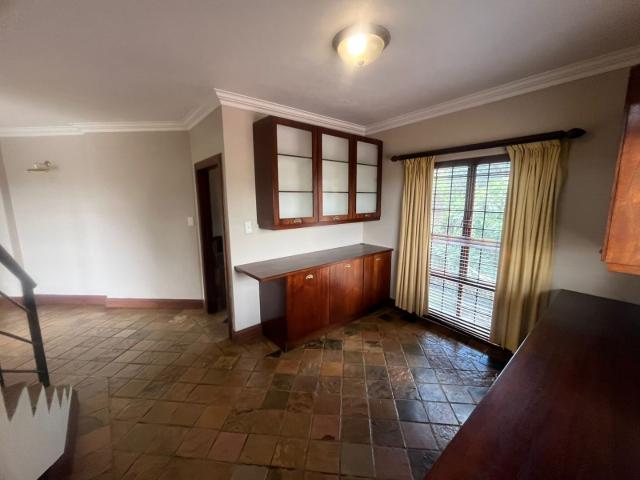 3 Bedroom House For Sale in Faerie Glen