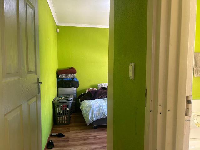 3 Bedroom House For Sale in Fairdale