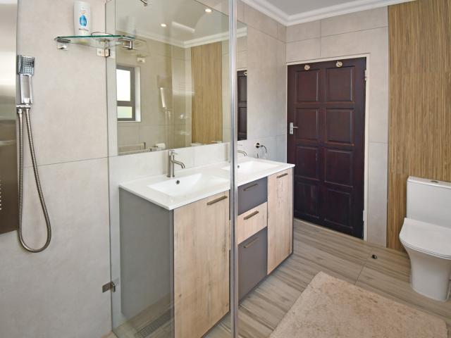 3 Bedroom House For Sale in Farrarmere