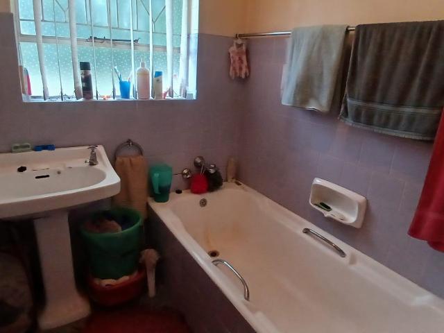 3 Bedroom House For Sale in Ferryvale
