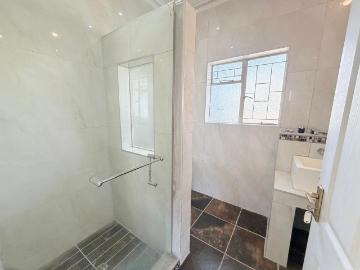 3 Bedroom House For Sale in Flamwood