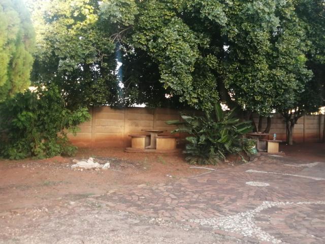 3 Bedroom House For Sale in Flora Park