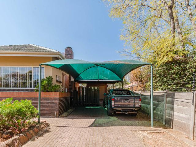 3 Bedroom House For Sale in Florida Park
