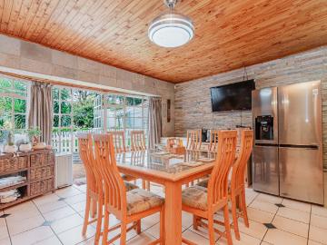 3 Bedroom House For Sale in Florida Park
