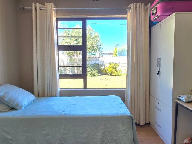 3 Bedroom House For Sale in Franskraal