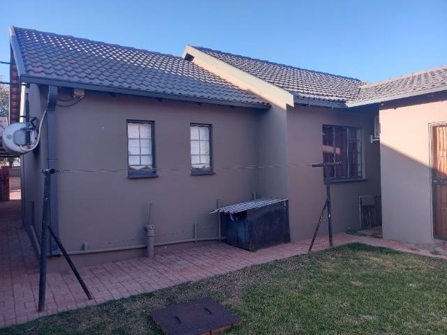 3 Bedroom House For Sale in Kathu