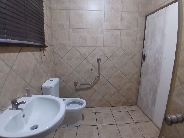 3 Bedroom House For Sale in Katlehong South