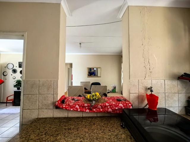 3 Bedroom House For Sale in Kagiso