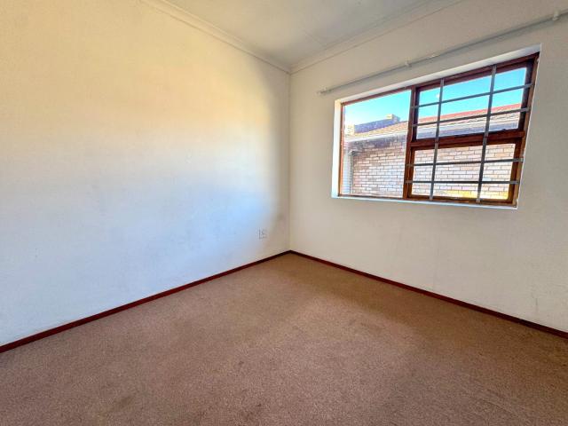 3 Bedroom House For Sale in Kamma Park