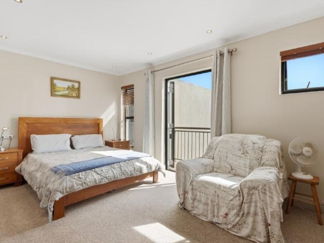 3 Bedroom House For Sale in Kelderhof Country Village