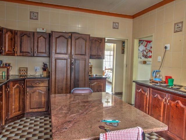 3 Bedroom House For Sale in Kempton Park AH