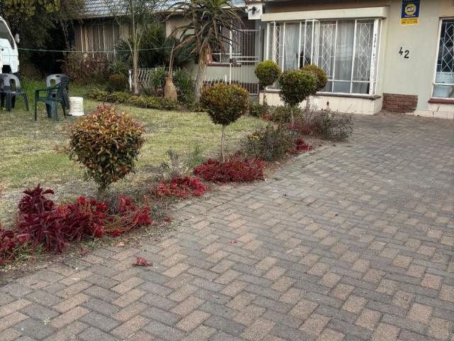3 Bedroom House For Sale in Kempton Park AH