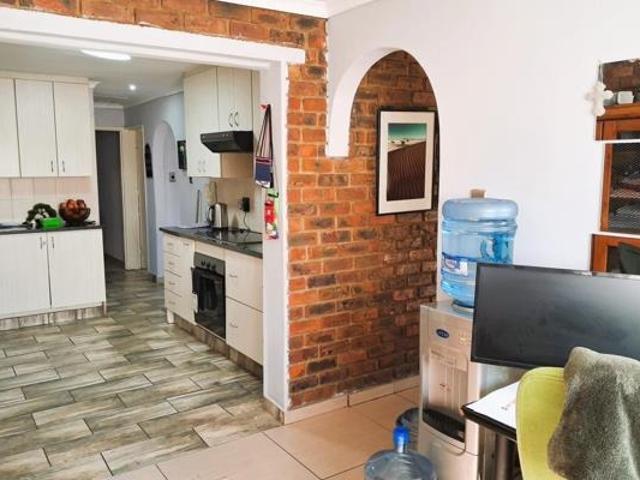 3 Bedroom House For Sale in Kempton Park Ext 2