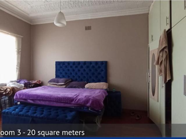 3 Bedroom House For Sale in Kensington