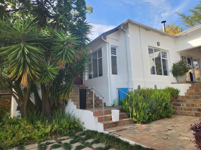 3 Bedroom House For Sale in Kensington