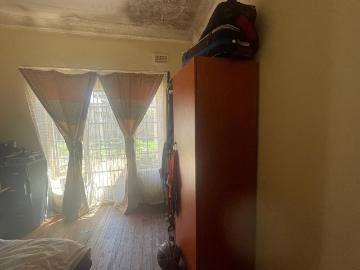 3 Bedroom House For Sale in Kensington