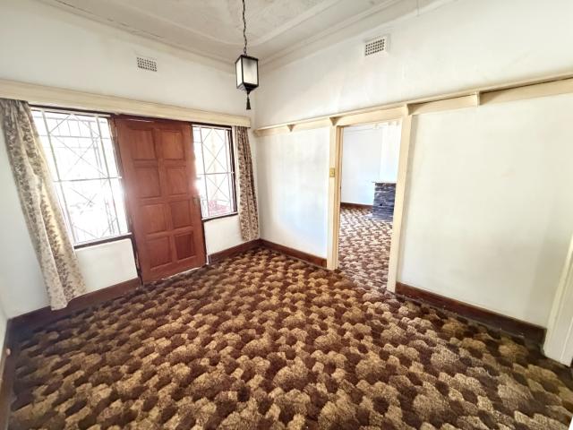 3 Bedroom House For Sale in Kensington