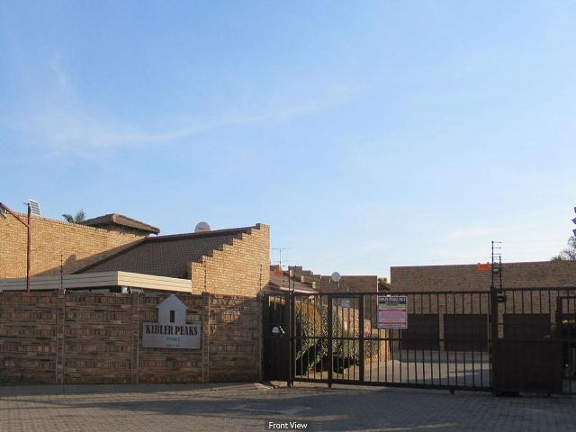 3 Bedroom House For Sale in Kibler Park