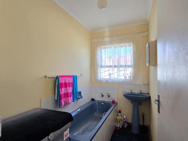 3 Bedroom House For Sale in King Williams Town Central